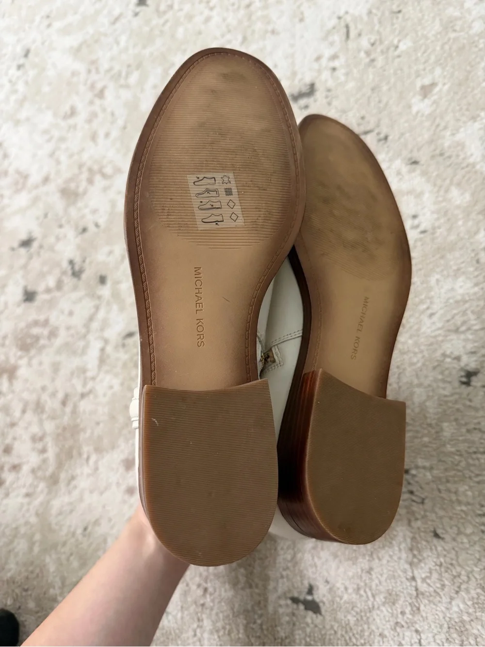 Michael Kors Mindy Leather Boots in Ivory Size 9